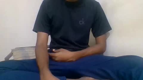 mikycoky online show from February 2, 2026, 9:02 pm