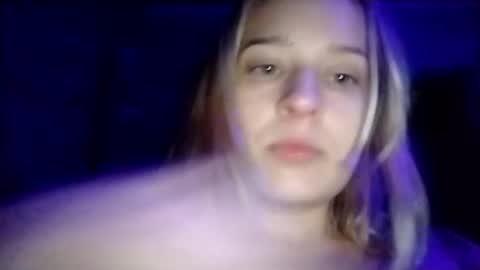 Mila 420 online show from November 4, 2025, 12:10 am