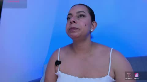 Snapshot of mila_chic chatting on May 3, 2026, 8:04 pm mila online show from May 3, 2026, 8:04 pm