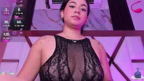 Camila online show from October 23, 2025, 7:01 pm