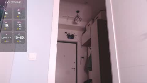 mila_good online show from May 31, 2026, 7:26 pm