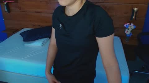 Milena  online show from November 28, 2025, 10:51 am