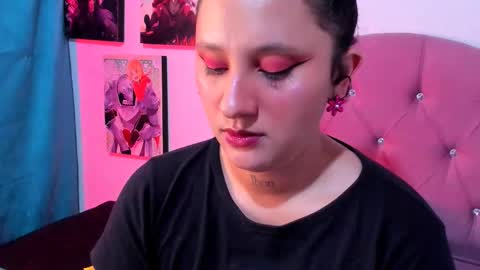 MILA  online show from November 16, 2025, 5:07 pm