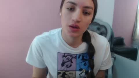 Snapshot of mila_sexy69 chatting on June 1, 2026, 2:52 pm mila_sexy69 online show from June 1, 2026, 2:52 pm