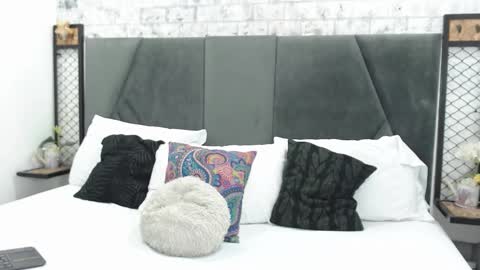 mila online show from February 19, 2025, 11:28 am