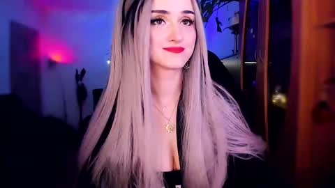 MiladyJolie online show from January 8, 2025, 12:38 am