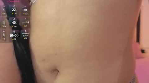milah_tay online show from May 18, 2026, 11:38 am
