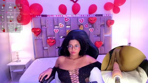 Snapshot of milahall__ chatting on February 7, 2025, 8:11 am Milenna online show from February 7, 2025, 8:11 am