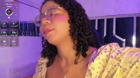 Snapshot of milahall__ chatting on October 12, 2025, 4:22 am Milenna online show from October 12, 2025, 4:22 am