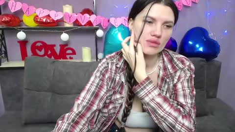 Milaloona online show from February 13, 2025, 2:52 pm