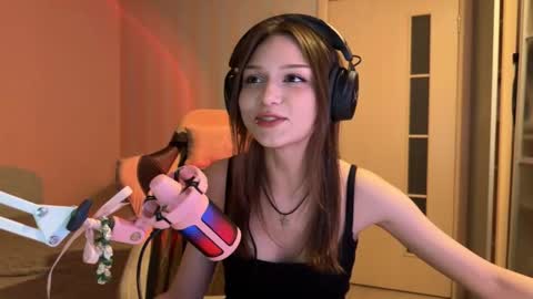 Snapshot of milamiuu chatting on January 9, 2026, 2:53 pm milamiuu online show from January 9, 2026, 2:53 pm