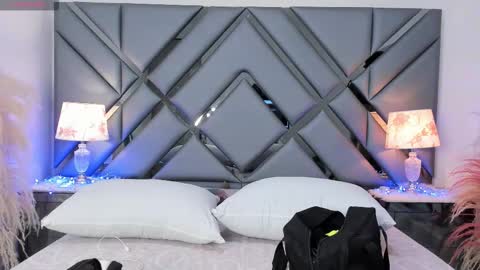 milan_lewiss online show from January 19, 2026, 11:47 am