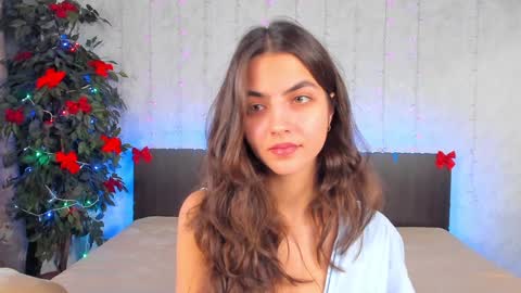 Snapshot of milana_crystal_ chatting on December 30, 2024, 11:15 am Milana online show from December 30, 2024, 11:15 am