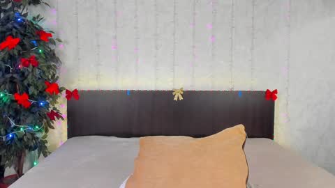 Snapshot of milana_crystal_ chatting on January 4, 2025, 11:22 am Milana online show from January 4, 2025, 11:22 am