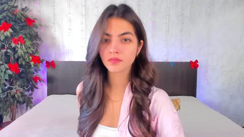 Snapshot of milana_crystal_ chatting on January 5, 2025, 8:32 am Milana online show from January 5, 2025, 8:32 am