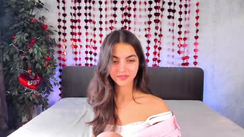 Snapshot of milana_crystal_ chatting on February 7, 2025, 11:23 am Milana online show from February 7, 2025, 11:23 am