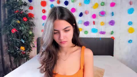 Snapshot of milana_crystal_ chatting on March 10, 2025, 8:15 am Milana online show from March 10, 2025, 8:15 am