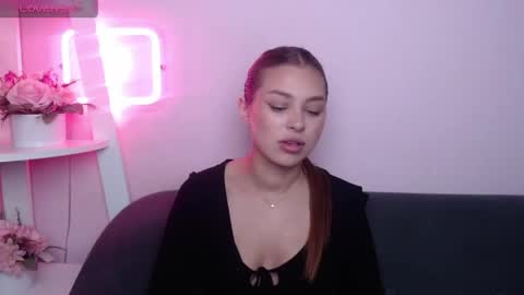 Snapshot of milanaangelas chatting on June 6, 2026, 4:50 am milanaangelas online show from June 6, 2026, 4:50 am