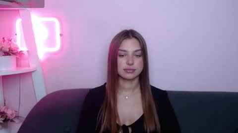 Snapshot of milanaangelas chatting on July 24, 2026, 4:54 am milanaangelas online show from July 24, 2026, 4:54 am