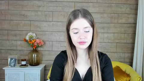 Snapshot of milanabalmain chatting on February 10, 2025, 5:03 am MilanaBalmain online show from February 10, 2025, 5:03 am