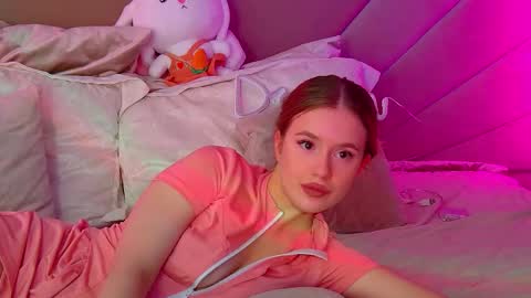 Snapshot of milanabalmain chatting on March 3, 2025, 1:53 pm MilanaBalmain online show from March 3, 2025, 1:53 pm