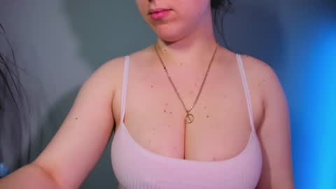 Snapshot of milanabrittt chatting on July 4, 2026, 10:16 pm Milana online show from July 4, 2026, 10:16 pm