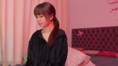 Snapshot of milanahottss chatting on April 26, 2026, 5:16 am Milana online show from April 26, 2026, 5:16 am