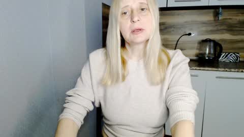 Milena online show from January 17, 2025, 7:41 am