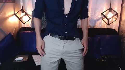 milandavid1 online show from March 14, 2026, 5:29 pm