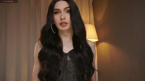 MILAN SANTANA online show from April 9, 2026, 1:38 am