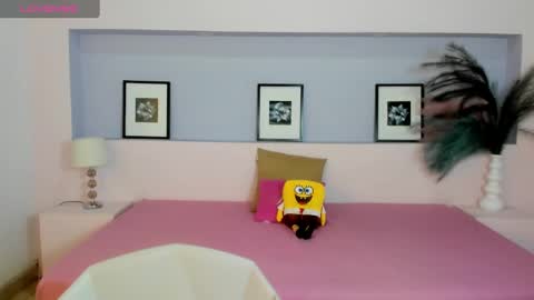 Snapshot of milarose4 chatting on January 14, 2025, 11:53 am Mila Rose online show from January 14, 2025, 11:53 am