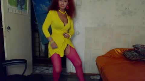 Snapshot of milayadflow chatting on June 30, 2026, 7:04 pm MilayaDFlow online show from June 30, 2026, 7:04 pm