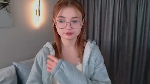 Snapshot of mildred_nelson_ chatting on October 23, 2025, 6:02 am Maria online show from October 23, 2025, 6:02 am