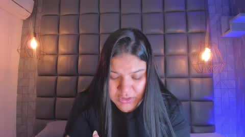 Milena  online show from September 18, 2025, 1:51 am