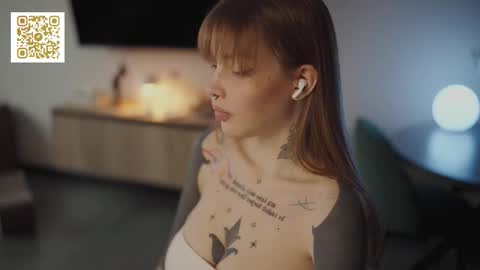 M  Telegram mamagotachannel online show from October 22, 2025, 12:05 pm