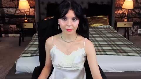 Snapshot of milena_lynn chatting on June 10, 2026, 12:59 pm Milena online show from June 10, 2026, 12:59 pm