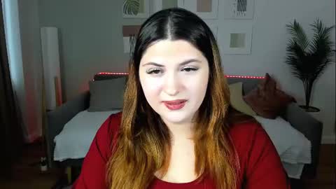 Snapshot of milenafiery chatting on June 16, 2026, 7:44 am milenafiery online show from June 16, 2026, 7:44 am