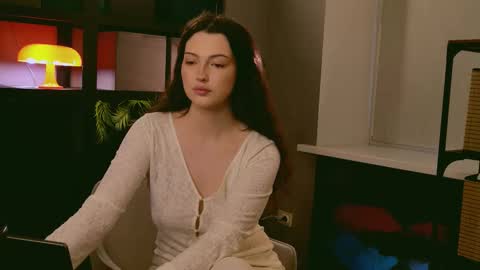 Miley online show from October 10, 2025, 6:01 am