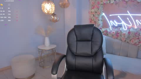 Miley Cruz  IG miley model23 online show from December 2, 2024, 1:36 am