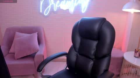 Miley Cruz  IG miley model23 online show from January 28, 2025, 4:39 am