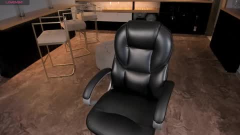 Miley Cruz  IG miley model23 online show from September 14, 2025, 10:58 am