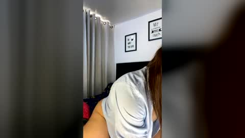 Melissa online show from July 21, 2026, 1:46 pm