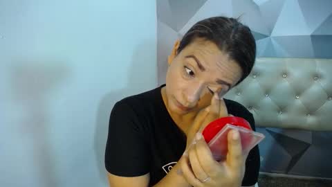 milf_hugeboobs online show from November 5, 2025, 11:10 am