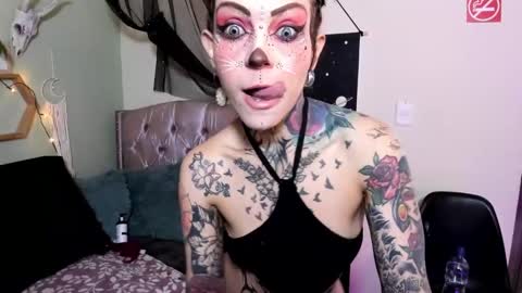 Snapshot of milf_onlyseduction chatting on December 13, 2024, 1:01 pm Isabella online show from December 13, 2024, 1:01 pm