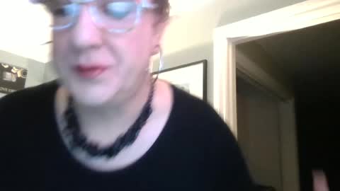 Snapshot of milf_ts_bitch chatting on August 10, 2026, 5:00 am milf_ts_bitch online show from August 10, 2026, 5:00 am