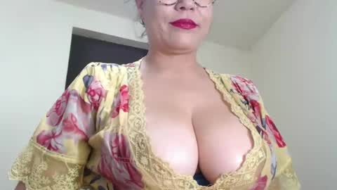 Snapshot of milfcamila367608 chatting on July 4, 2026, 10:54 am camila online show from July 4, 2026, 10:54 am