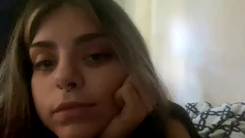 milfcowow online show from October 13, 2025, 7:14 pm
