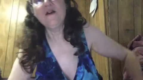 Snapshot of milfmichelle69 chatting on July 17, 2026, 2:18 am milfmichelle69 online show from July 17, 2026, 2:18 am