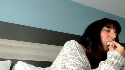 MILF Monee online show from April 13, 2026, 6:46 pm