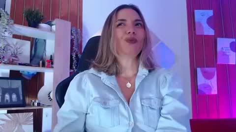 Sara  online show from July 29, 2026, 10:57 am